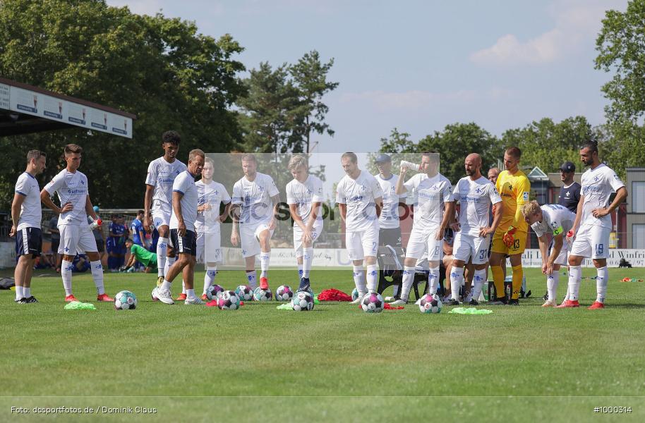 COVID-19 /, Geisterspiel, Hessenliga, 2.Bundesliga, SV Darmstadt 98, SC Viktoria Griesheim, Freundschaftsspiel, Regionalsport, Voetball, Sport, Saison 2020/2021, Le Football, Germany, Futbol, Fussball, Fotball, Deutschland, DFB, Calcio, Aktion, Action - Bild-ID: 1000314 COVID-19 /, Geisterspiel, Hessenliga, 2.Bundesliga, SV Darmstadt 98, SC Viktoria Griesheim, Freundschaftsspiel, Regionalsport, Voetball, Sport, Saison 2020/2021, Le Football, Germany, Futbol, Fussball, Fotball, Deutschland, DFB, Calcio, Aktion, Action - Bild-ID: 1000314