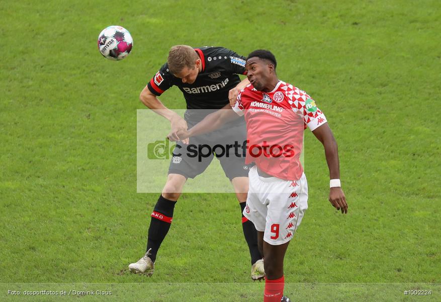 Ausbreitung Coronavirus /, 1.FSV Mainz, Bayer 04 Leverkusen, DFL, Bundesliga, Voetball, Sport, Saison 2020/2021, Le Football, Germany, Futbol, Fussball, Fotball, Deutschland, DFB, Calcio, Aktion, Action - Bild-ID: 1002224
