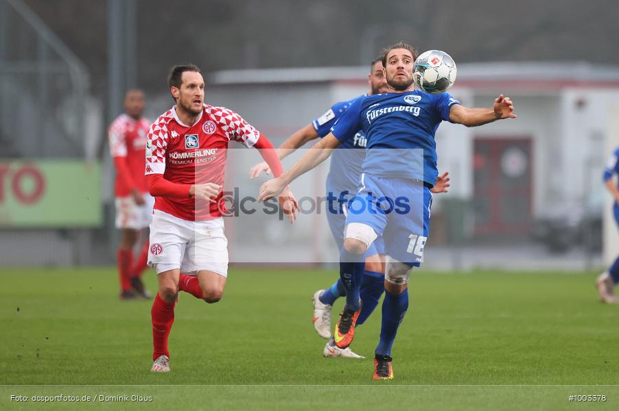 Geisterspiel, COVID-19, Pandemie, Bahlinger SC, 1. FSV Mainz 05 U23, Regionalliga Südwest, Regionalsport, Voetball, Sport, Saison 2020/2021, Le Football, Germany, Futbol, Fussball, Fotball, Deutschland, DFB, Calcio, Aktion, Action - Bild-ID: 1003378