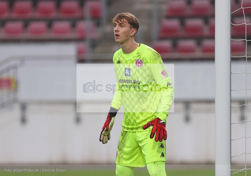 Geisterspiel, COVID-19, Pandemie, Bahlinger SC, 1. FSV Mainz 05 U23, Regionalliga Südwest, Regionalsport, Voetball, Sport, Saison 2020/2021, Le Football, Germany, Futbol, Fussball, Fotball, Deutschland, DFB, Calcio, Aktion, Action - Bild-ID: 1003382