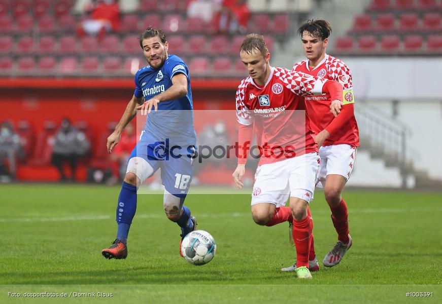 Geisterspiel, COVID-19, Pandemie, Bahlinger SC, 1. FSV Mainz 05 U23, Regionalliga Südwest, Regionalsport, Voetball, Sport, Saison 2020/2021, Le Football, Germany, Futbol, Fussball, Fotball, Deutschland, DFB, Calcio, Aktion, Action - Bild-ID: 1003391