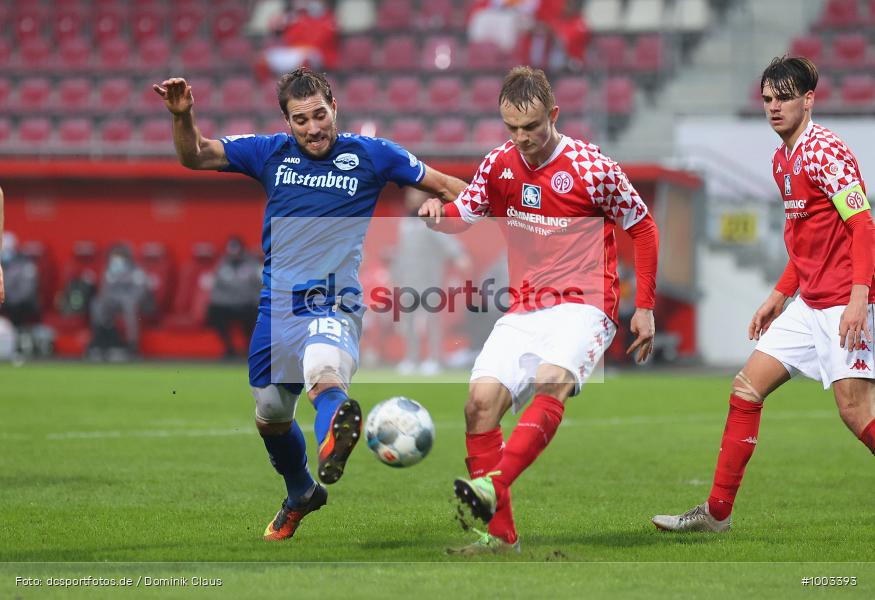 Geisterspiel, COVID-19, Pandemie, Bahlinger SC, 1. FSV Mainz 05 U23, Regionalliga Südwest, Regionalsport, Voetball, Sport, Saison 2020/2021, Le Football, Germany, Futbol, Fussball, Fotball, Deutschland, DFB, Calcio, Aktion, Action - Bild-ID: 1003393