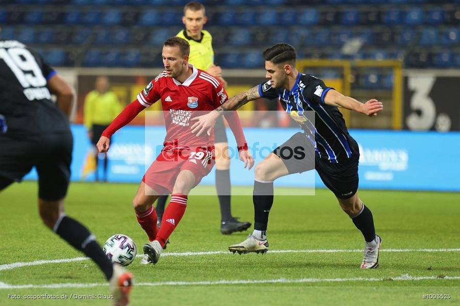 Geisterspiel, COVID-19, Pandemie, SpVgg. Unterhaching, SV Waldhof Mannheim, 3. Liga, Regionalsport, Voetball, Sport, Saison 2020/2021, Le Football, Germany, Futbol, Fussball, Fotball, Deutschland, DFB, Calcio, Aktion, Action - Bild-ID: 1003523 Geisterspiel, COVID-19, Pandemie, SpVgg. Unterhaching, SV Waldhof Mannheim, 3. Liga, Regionalsport, Voetball, Sport, Saison 2020/2021, Le Football, Germany, Futbol, Fussball, Fotball, Deutschland, DFB, Calcio, Aktion, Action - Bild-ID: 1003523