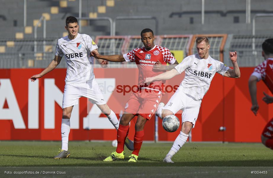 Geisterspiel, COVID-19, Pandemie, TSV Steinbach Haiger, 1. FSV Mainz 05 U23, Regionalliga Südwest, Regionalsport, Voetball, Sport, Saison 2020/2021, Le Football, Germany, Futbol, Fussball, Fotball, Deutschland, DFB, Calcio, Aktion, Action - Bild-ID: 1004453