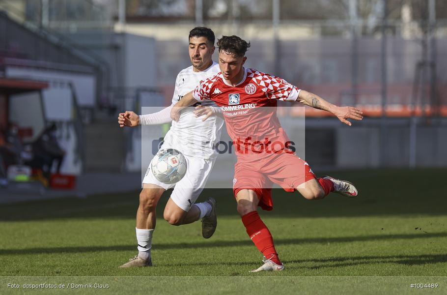 Geisterspiel, COVID-19, Pandemie, TSV Steinbach Haiger, 1. FSV Mainz 05 U23, Regionalliga Südwest, Regionalsport, Voetball, Sport, Saison 2020/2021, Le Football, Germany, Futbol, Fussball, Fotball, Deutschland, DFB, Calcio, Aktion, Action - Bild-ID: 1004489