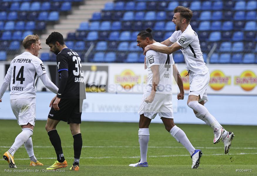 Geisterspiel, COVID-19, Pandemie, SV Meppen, SV Waldhof Mannheim, 3. Liga, Regionalsport, Voetball, Sport, Saison 2020/2021, Le Football, Germany, Futbol, Fussball, Fotball, Deutschland, DFB, Calcio, Aktion, Action - Bild-ID: 1004972