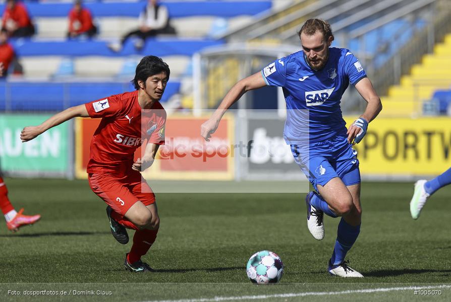 Geisterspiel, COVID-19, Pandemie, TSV Steinbach Haiger, TSG Hoffenheim U23 II, Regionalliga Südwest, Regionalsport, Voetball, Sport, Saison 2020/2021, Le Football, Germany, Futbol, Fussball, Fotball, Deutschland, DFB, Calcio, Aktion, Action - Bild-ID: 1005070