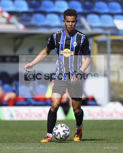 Geisterspiel, COVID-19, Pandemie, FSV Zwickau, SV Waldhof Mannheim, 3. Liga, Regionalsport, Voetball, Sport, Saison 2020/2021, Le Football, Germany, Futbol, Fussball, Fotball, Deutschland, DFB, Calcio, Aktion, Action - Bild-ID: 1005380