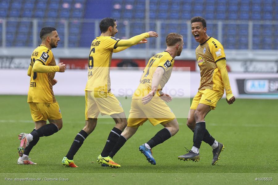 Geisterspiel, COVID-19, Pandemie, SV Waldhof Mannheim , MSV Duisburg, 3. Liga, Regionalsport, Voetball, Sport, Saison 2020/2021, Le Football, Germany, Futbol, Fussball, Fotball, Deutschland, DFB, Calcio, Aktion, Action - Bild-ID: 1005523