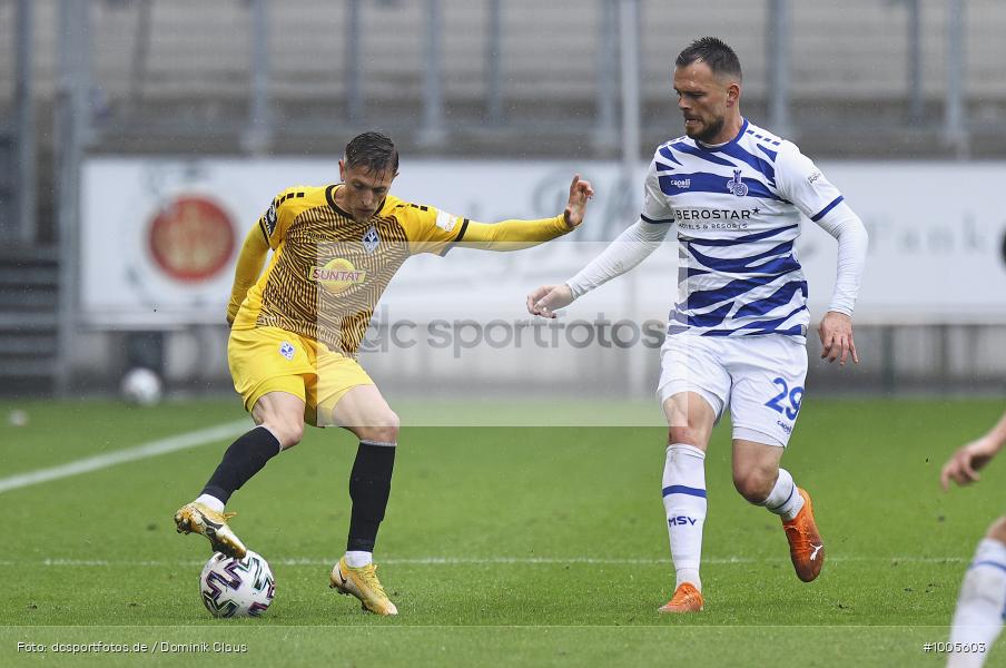 Geisterspiel, COVID-19, Pandemie, SV Waldhof Mannheim , MSV Duisburg, 3. Liga, Regionalsport, Voetball, Sport, Saison 2020/2021, Le Football, Germany, Futbol, Fussball, Fotball, Deutschland, DFB, Calcio, Aktion, Action - Bild-ID: 1005603