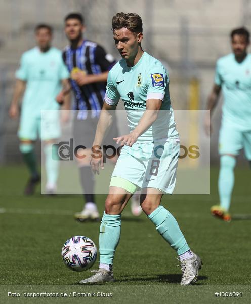 Geisterspiel, COVID-19, Pandemie, SV Waldhof Mannheim , 3. Liga, Regionalsport, Voetball, Sport, Saison 2020/2021, Le Football, Germany, Futbol, Fussball, Fotball, Deutschland, DFB, Calcio, Aktion, Action - Bild-ID: 1006091