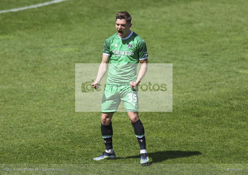 Geisterspiel, COVID-19, Pandemie, Hannover 96, SV Sandhausen, 2. Bundesliga, Regionalsport, Voetball, Sport, Saison 2020/2021, Le Football, Germany, Futbol, Fussball, Fotball, Deutschland, DFB, Calcio, Aktion, Action - Bild-ID: 1006163