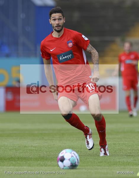 Geisterspiel, COVID-19, Pandemie, 1. FC Heidenheim, SV Darmstadt 98, 2. Bundesliga, Regionalsport, Voetball, Sport, Saison 2020/2021, Le Football, Germany, Futbol, Fussball, Fotball, Deutschland, DFB, Calcio, Aktion, Action - Bild-ID: 1006868