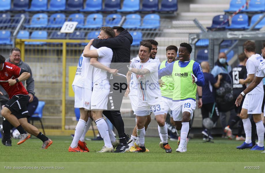 Geisterspiel, COVID-19, Pandemie, KFC Uerdingen, SV Waldhof Mannheim, 3. Liga, Regionalsport, Voetball, Sport, Saison 2020/2021, Le Football, Germany, Futbol, Fussball, Fotball, Deutschland, DFB, Calcio, Aktion, Action - Bild-ID: 1007025