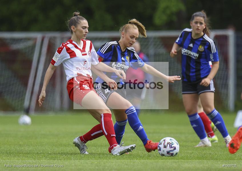 Geisterspiel, COVID-19, Pandemie, 1. FC Saarbrücken, FC Würzburger Kickers, 2. Bundesliga, Frauen, Regionalsport, Voetball, Sport, Saison 2020/2021, Le Football, Germany, Futbol, Fussball, Fotball, Deutschland, DFB, Calcio, Aktion, Action - Bild-ID: 1007121