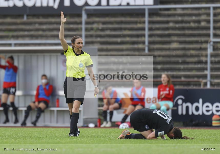 Geisterspiel, COVID-19, Pandemie, FC Bayern München, Eintracht Frankfurt, 2. Bundesliga, Frauen, Regionalsport, Voetball, Sport, Saison 2020/2021, Le Football, Germany, Futbol, Fussball, Fotball, Deutschland, DFB, Calcio, Aktion, Action - Bild-ID: 1007547