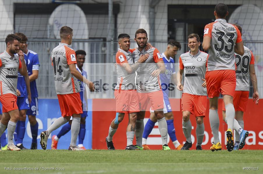 Geisterspiel, COVID-19, Pandemie, SV Elversberg, FC Bayern Alzenau, Regionalliga Südwest, Regionalsport, Voetball, Sport, Saison 2020/2021, Le Football, Germany, Futbol, Fussball, Fotball, Deutschland, DFB, Calcio, Aktion, Action - Bild-ID: 1007623
