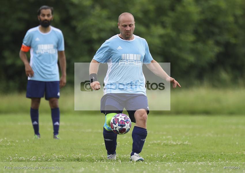 Geisterspiel, COVID-19, Pandemie, SV 09 Flörsheim, SKG Wallerstädten, Testspiel, Regionalsport, Voetball, Sport, Saison 2020/2021, Le Football, Germany, Futbol, Fussball, Fotball, Deutschland, DFB, Calcio, Aktion, Action - Bild-ID: 1008046