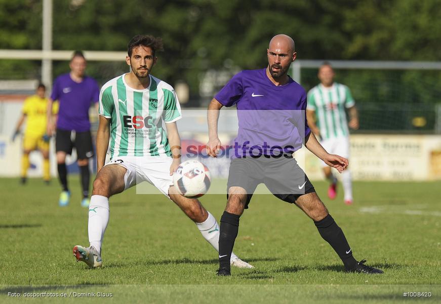 Kreispokal, SG SV Dersim VfR Rüsselsheim, VfR Groß-Gerau, Regionalsport, Voetball, Sport, Saison 2021/2022, Le Football, Germany, Futbol, Fussball, Fotball, Deutschland, DFB, Calcio, Aktion, Action - Bild-ID: 1008420