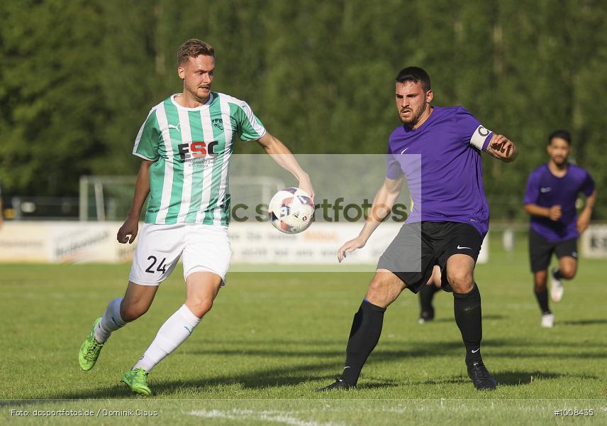 Kreispokal, SG SV Dersim VfR Rüsselsheim, VfR Groß-Gerau, Regionalsport, Voetball, Sport, Saison 2021/2022, Le Football, Germany, Futbol, Fussball, Fotball, Deutschland, DFB, Calcio, Aktion, Action - Bild-ID: 1008435