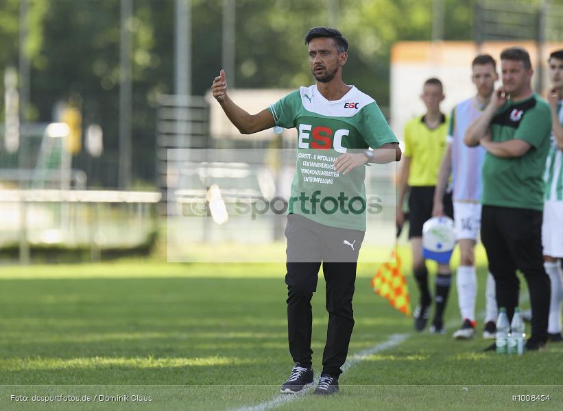 Kreispokal, SG SV Dersim VfR Rüsselsheim, VfR Groß-Gerau, Regionalsport, Voetball, Sport, Saison 2021/2022, Le Football, Germany, Futbol, Fussball, Fotball, Deutschland, DFB, Calcio, Aktion, Action - Bild-ID: 1008454