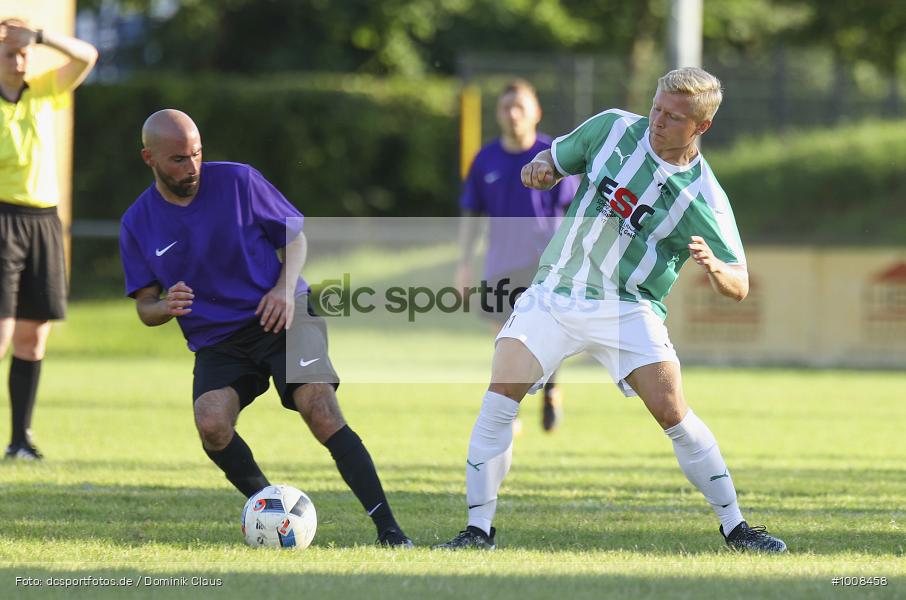 Kreispokal, SG SV Dersim VfR Rüsselsheim, VfR Groß-Gerau, Regionalsport, Voetball, Sport, Saison 2021/2022, Le Football, Germany, Futbol, Fussball, Fotball, Deutschland, DFB, Calcio, Aktion, Action - Bild-ID: 1008458