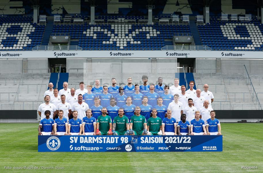 SV Darmstadt 98, GER, Totale Presstermin, Präsentation, Vorstellung, Porträt, Kader, Voetball, Sport, Saison 2021/2022, Le Football, Germany, Futbol, Fussball, Fotball, Deutschland, DFB, Calcio, Aktion, Action - Bild-ID: 1008484