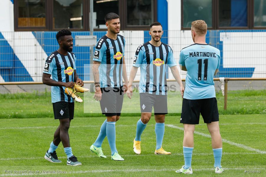 Mannschaftsfoto, SV Waldhof Mannheim, 3. Bundesliga, Voetball. 3. Liga, Sport, Le Football, Germany, Futbol, Fussball, Fotball, Deutschland, 2021/22, Saison 2021/2022, GER, Fußball, Pressetermin, Präsentation, Vorstellung, Kader - Bild-ID: 1008740