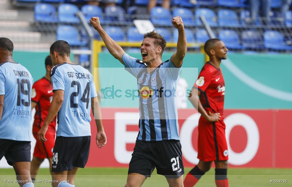 Eintracht Frankfurt, SV Waldhof Mannheim, Pokal, DFB-Pokal, Voetball, Sport, Le Football, Germany, Futbol, Fotball, Fussball, Deutschland, DFL, DFB, Calcio, 2021/22, Saison 2021/2021 - Bild-ID: 1009795 Eintracht Frankfurt, SV Waldhof Mannheim, Pokal, DFB-Pokal, Voetball, Sport, Le Football, Germany, Futbol, Fotball, Fussball, Deutschland, DFL, DFB, Calcio, 2021/22, Saison 2021/2021 - Bild-ID: 1009795