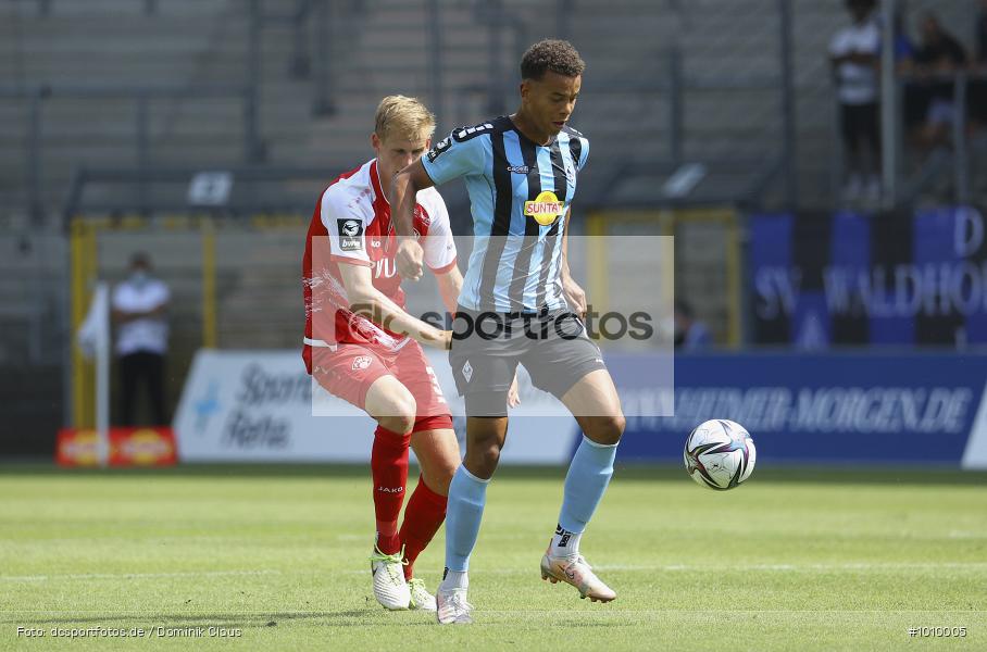 FC Würzburger Kickers, SV Waldhof Mannheim, 3. Liga, Voetball, Sport, Le Football, Germany, Futbol, Fotball, Fussball, Deutschland, DFL, DFB, Calcio, 2021/22, Saison 2021/2021 - Bild-ID: 1010005 FC Würzburger Kickers, SV Waldhof Mannheim, 3. Liga, Voetball, Sport, Le Football, Germany, Futbol, Fotball, Fussball, Deutschland, DFL, DFB, Calcio, 2021/22, Saison 2021/2021 - Bild-ID: 1010005