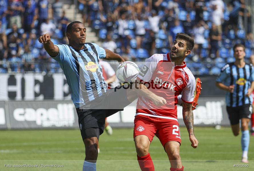 FC Würzburger Kickers, SV Waldhof Mannheim, 3. Liga, Voetball, Sport, Le Football, Germany, Futbol, Fotball, Fussball, Deutschland, DFL, DFB, Calcio, 2021/22, Saison 2021/2021 - Bild-ID: 1010060 FC Würzburger Kickers, SV Waldhof Mannheim, 3. Liga, Voetball, Sport, Le Football, Germany, Futbol, Fotball, Fussball, Deutschland, DFL, DFB, Calcio, 2021/22, Saison 2021/2021 - Bild-ID: 1010060