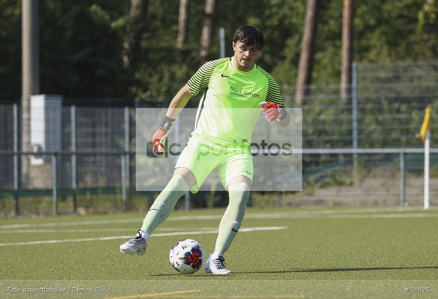 FC Türk Gücü Rüsselsheim, SV 07 Nauheim, Gruppenliga, Voetball, Sport, Le Football, Germany, Futbol, Fotball, Fussball, Deutschland, DFL, DFB, Calcio, 2021/22, Saison 2021/2022 - Bild-ID: 1011195 FC Türk Gücü Rüsselsheim, SV 07 Nauheim, Gruppenliga, Voetball, Sport, Le Football, Germany, Futbol, Fotball, Fussball, Deutschland, DFL, DFB, Calcio, 2021/22, Saison 2021/2022 - Bild-ID: 1011195