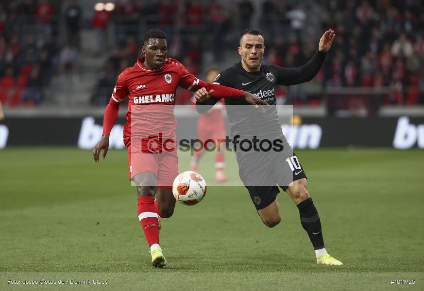 Eintracht Frankfurt, Royal Antwerpen, Royal Antwerp FC, Europa League, UEFA, Voetball, Sport, Le Football, Germany, Futbol, Fotball, Fussball, Deutschland, DFL, DFB, Calcio, 2021/22, Saison 2021/2021 - Bild-ID: 1011925 Eintracht Frankfurt, Royal Antwerpen, Royal Antwerp FC, Europa League, UEFA, Voetball, Sport, Le Football, Germany, Futbol, Fotball, Fussball, Deutschland, DFL, DFB, Calcio, 2021/22, Saison 2021/2021 - Bild-ID: 1011925