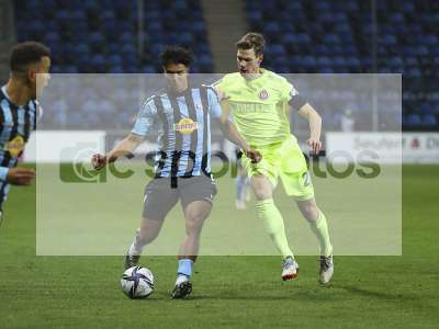 Fotos von SV Waldhof Mannheim - SV Wehen Wiesbaden auf dcsportfotos.de