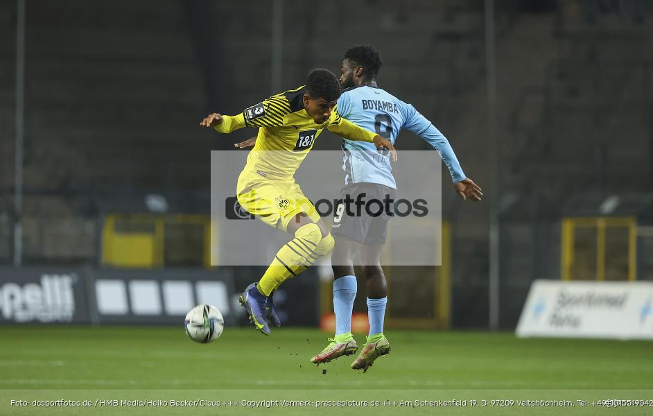 Borussia Dortmund, SV Waldhof Mannheim, 3. Liga, Voetball, Sport, Le Football, Germany, Futbol, Fotball, Fussball, Deutschland, DFL, DFB, Calcio, 2021/22, Saison 2021/2021 - Bild-ID: 1015519