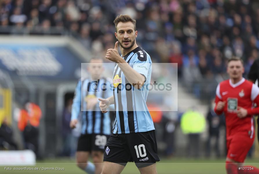 1. FC Kaiserslautern, SV Waldhof Mannheim, Liga, 3. Liga, Voetball, Sport, Le Football, Germany, Futbol, Fotball, Fussball, Deutschland, DFL, DFB, Calcio, 2021/22, Saison 2021/2021 - Bild-ID: 1017254 1. FC Kaiserslautern, SV Waldhof Mannheim, Liga, 3. Liga, Voetball, Sport, Le Football, Germany, Futbol, Fotball, Fussball, Deutschland, DFL, DFB, Calcio, 2021/22, Saison 2021/2021 - Bild-ID: 1017254