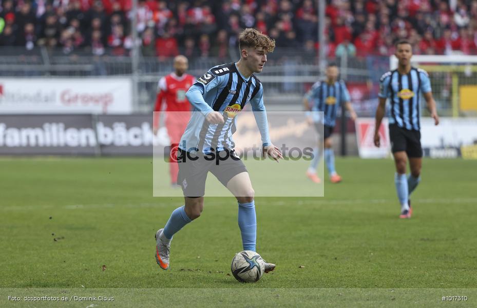 1. FC Kaiserslautern, SV Waldhof Mannheim, Liga, 3. Liga, Voetball, Sport, Le Football, Germany, Futbol, Fotball, Fussball, Deutschland, DFL, DFB, Calcio, 2021/22, Saison 2021/2021 - Bild-ID: 1017310 1. FC Kaiserslautern, SV Waldhof Mannheim, Liga, 3. Liga, Voetball, Sport, Le Football, Germany, Futbol, Fotball, Fussball, Deutschland, DFL, DFB, Calcio, 2021/22, Saison 2021/2021 - Bild-ID: 1017310