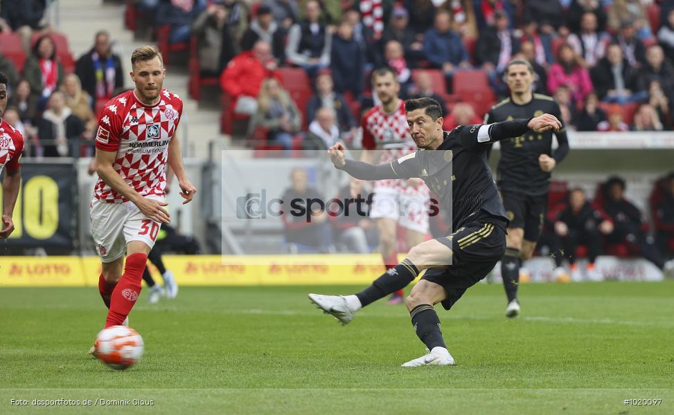 FC Bayern München, 1. FSV Mainz 05, Liga, Bundesliga, Voetball, Sport, Le Football, Germany, Futbol, Fotball, Fussball, Deutschland, DFL, DFB, Calcio, 2021/22, Saison 2021/2021 - Bild-ID: 1020097