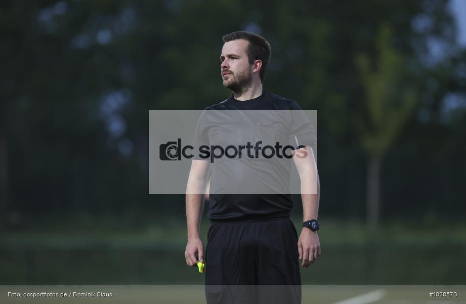 FSG Leeheim, FSG Kickers Mörfelden/Walldorf, Gruppenliga, Voetball, Sport, Le Football, Germany, Futbol, Fotball, Fussball, Deutschland, DFL, DFB, Calcio, 2021/22, Saison 2021/2022 - Bild-ID: 1020570 FSG Leeheim, FSG Kickers Mörfelden/Walldorf, Gruppenliga, Voetball, Sport, Le Football, Germany, Futbol, Fotball, Fussball, Deutschland, DFL, DFB, Calcio, 2021/22, Saison 2021/2022 - Bild-ID: 1020570