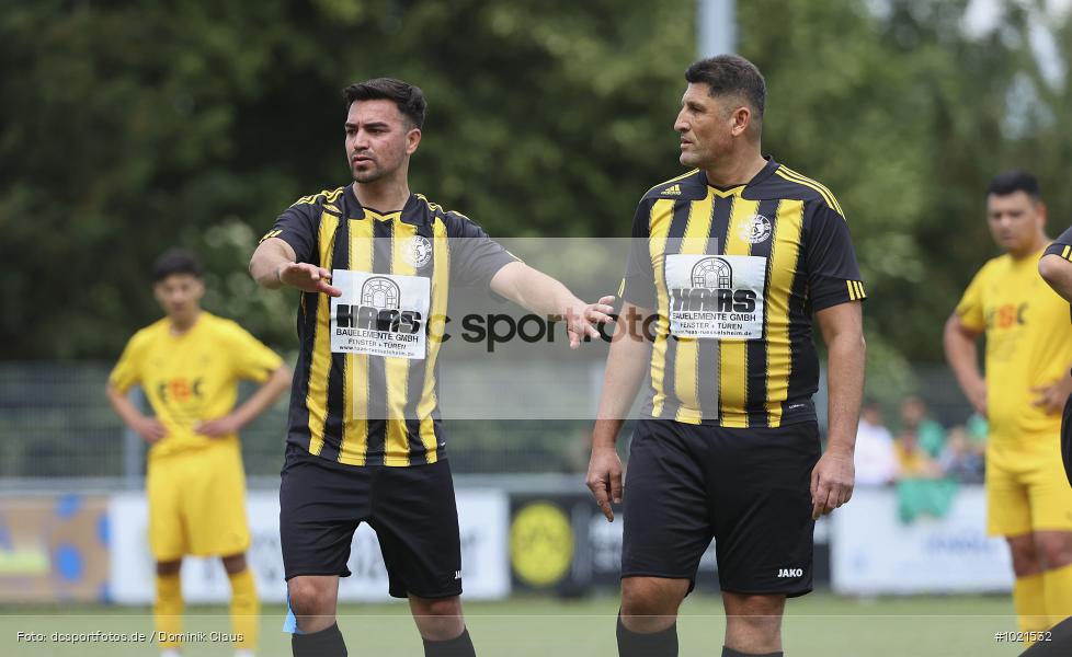 VfR Groß-Gerau II, SC Opel Rüsselsheim II, Kreisliga, Voetball, Sport, Le Football, Germany, Futbol, Fotball, Fussball, Deutschland, DFL, DFB, Calcio, 2021/22, Saison 2021/2022 - Bild-ID: 1021532 VfR Groß-Gerau II, SC Opel Rüsselsheim II, Kreisliga, Voetball, Sport, Le Football, Germany, Futbol, Fotball, Fussball, Deutschland, DFL, DFB, Calcio, 2021/22, Saison 2021/2022 - Bild-ID: 1021532