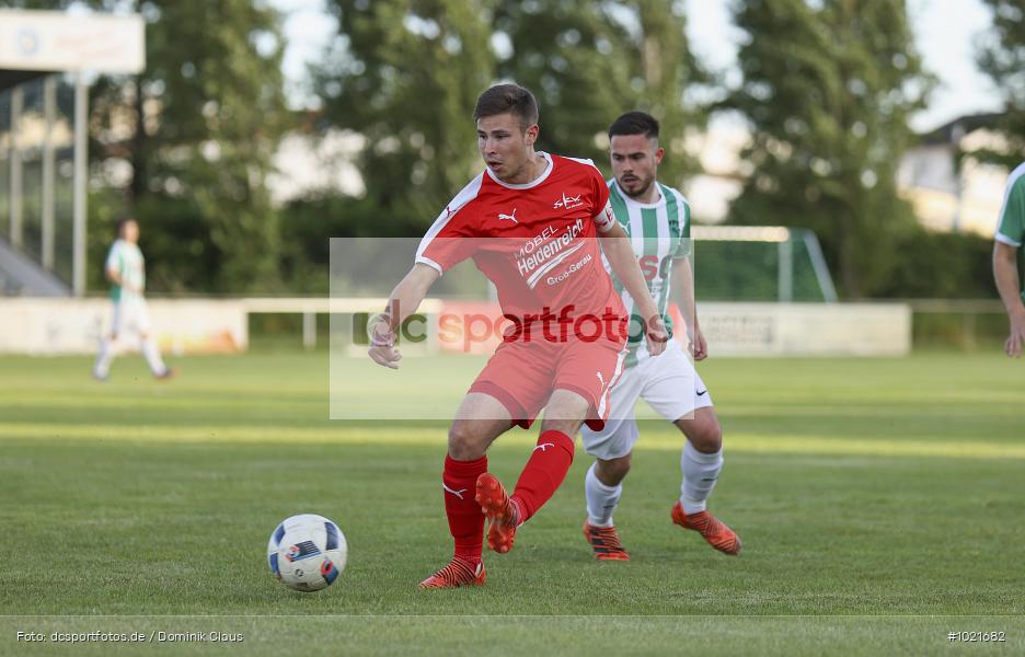 SKV Büttelborn, VfR Groß-Gerau, Gruppenliga, Voetball, Sport, Le Football, Germany, Futbol, Fotball, Fussball, Deutschland, DFL, DFB, Calcio, 2021/22, Saison 2021/2022 - Bild-ID: 1021682 SKV Büttelborn, VfR Groß-Gerau, Gruppenliga, Voetball, Sport, Le Football, Germany, Futbol, Fotball, Fussball, Deutschland, DFL, DFB, Calcio, 2021/22, Saison 2021/2022 - Bild-ID: 1021682
