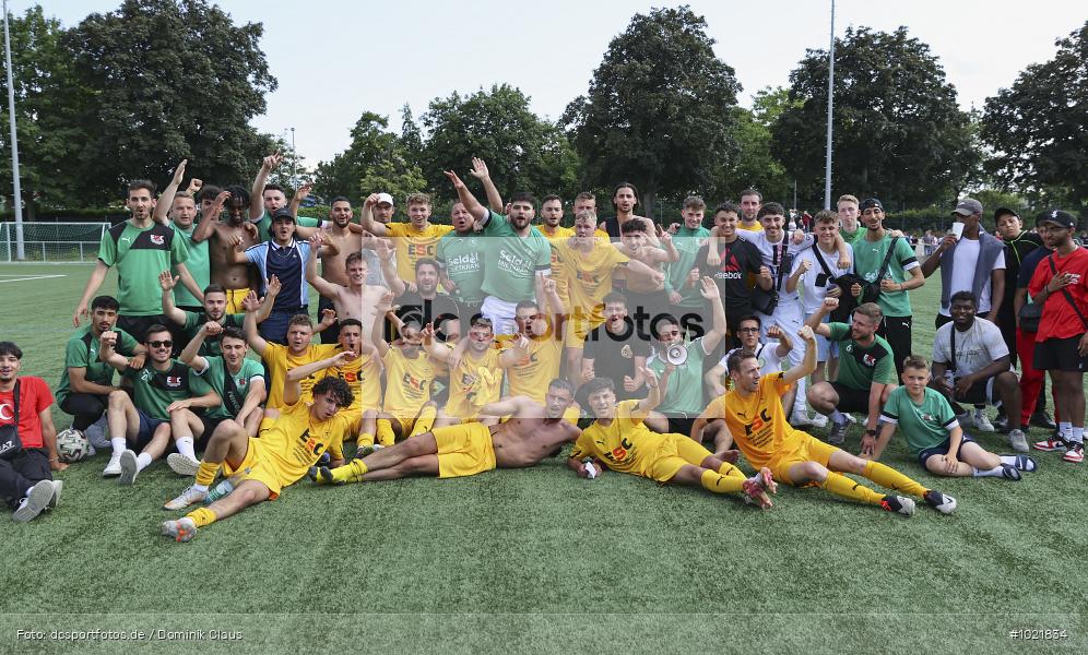 TV Crumstadt, VfR Groß-Gerau, Kreisliga, Voetball, Sport, Le Football, Germany, Futbol, Fotball, Fussball, Deutschland, DFL, DFB, Calcio, 2021/22, Saison 2021/2022 - Bild-ID: 1021834