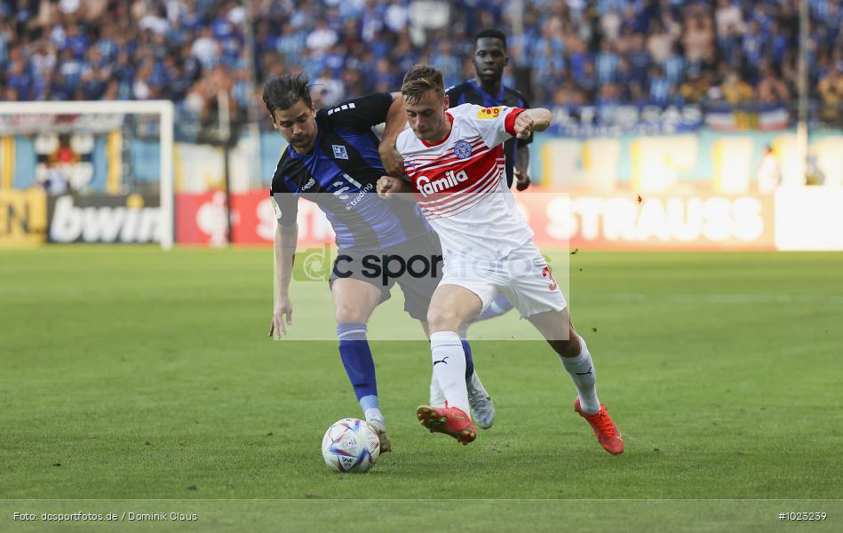 Holstein Kiel, SV Waldhof Mannheim, Pokal, DFB-Pokal, Voetball, Sport, Le Football, Germany, Futbol, Fotball, Fussball, Deutschland, DFL, DFB, Calcio, 2022/23, Saison 2022/2023 - Bild-ID: 1023239 Holstein Kiel, SV Waldhof Mannheim, Pokal, DFB-Pokal, Voetball, Sport, Le Football, Germany, Futbol, Fotball, Fussball, Deutschland, DFL, DFB, Calcio, 2022/23, Saison 2022/2023 - Bild-ID: 1023239