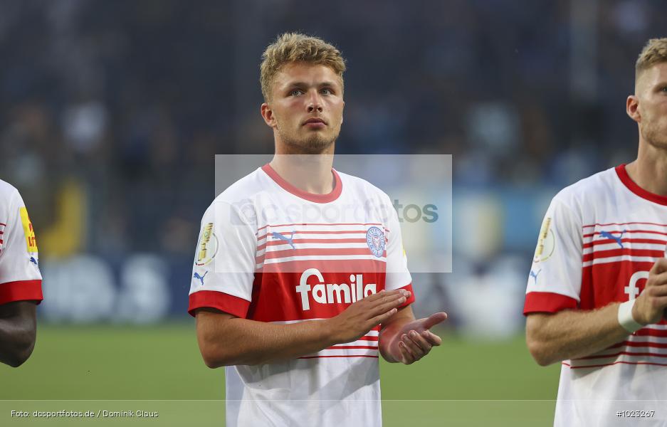 Holstein Kiel, SV Waldhof Mannheim, Pokal, DFB-Pokal, Voetball, Sport, Le Football, Germany, Futbol, Fotball, Fussball, Deutschland, DFL, DFB, Calcio, 2022/23, Saison 2022/2023 - Bild-ID: 1023267 Holstein Kiel, SV Waldhof Mannheim, Pokal, DFB-Pokal, Voetball, Sport, Le Football, Germany, Futbol, Fotball, Fussball, Deutschland, DFL, DFB, Calcio, 2022/23, Saison 2022/2023 - Bild-ID: 1023267