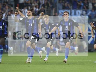 Fotos von SV Waldhof Mannheim - Holstein Kiel auf dcsportfotos.de