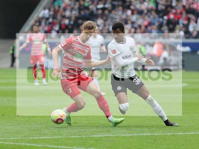 Fotos von Eintracht Frankfurt - FC Augsburg auf dcsportfotos.de