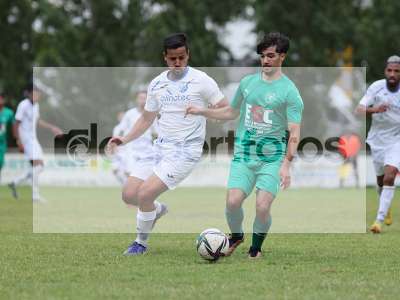 Fotos von VfR Groß-Gerau - 1. FCA 04 Darmstadt auf dcsportfotos.de