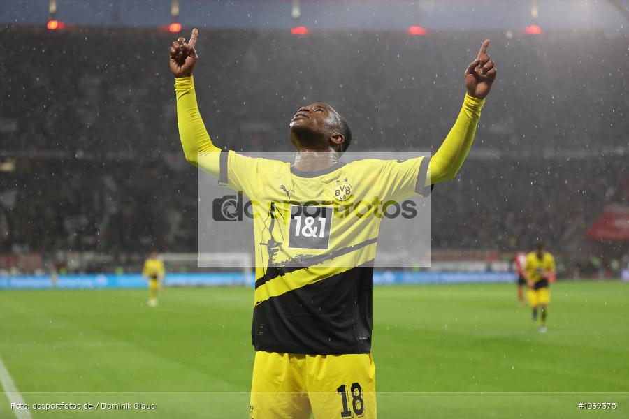 Borussia Dortmund, Eintracht Frankfurt, Bundesliga, Voetball, Sport, Le Football, Germany, Futbol, Fotball, Fussball, Deutschland, DFL, DFB, Calcio, 2023/24, Saison 2023/2024 - Bild-ID: 1039375