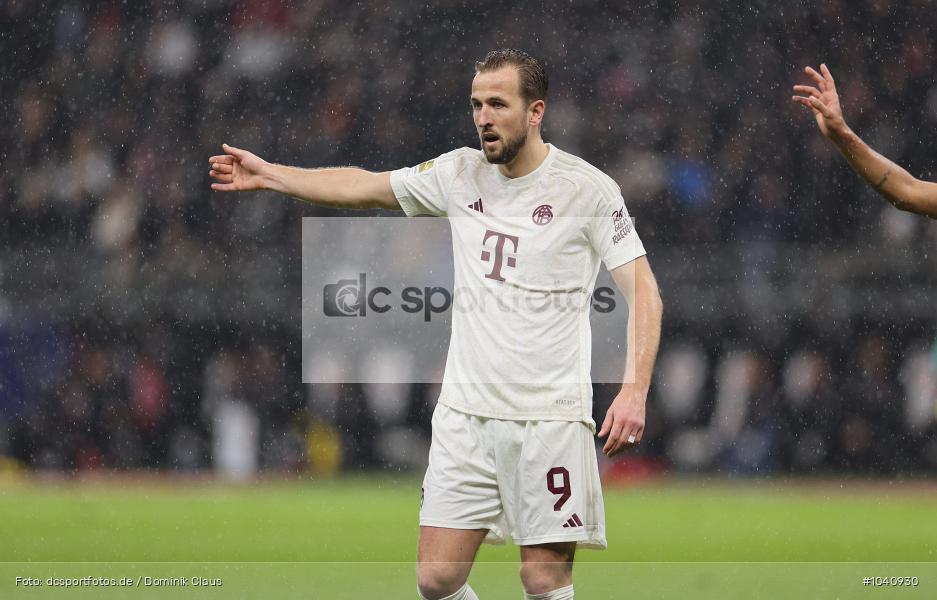 FC Bayern München, Eintracht Frankfurt, 1. Bundesliga, Bundesliga, Voetball, Sport, Le Football, Germany, Futbol, Fotball, Fussball, Deutschland, DFL, DFB, Calcio, 2023/24, Saison 2023/2024 - Bild-ID: 1040930