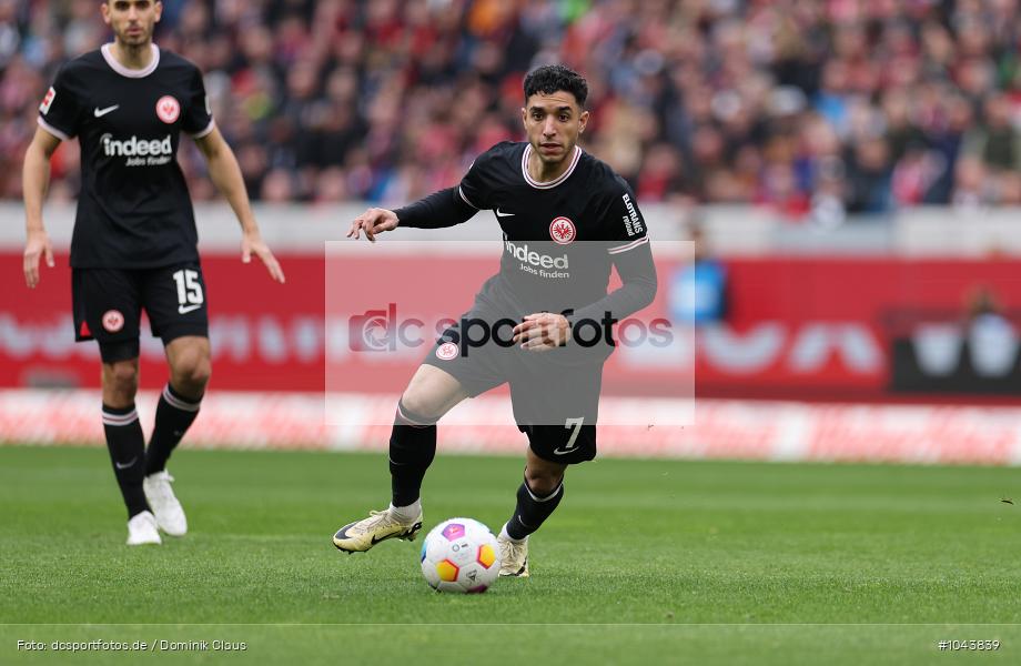 Eintracht Frankfurt, SC Freiburg, 1. Bundesliga, Bundesliga, Voetball, Sport, Le Football, Germany, Futbol, Fotball, Fussball, Deutschland, DFL, DFB, Calcio, 2023/24, Saison 2023/2024 - Bild-ID: 1043839 Eintracht Frankfurt, SC Freiburg, 1. Bundesliga, Bundesliga, Voetball, Sport, Le Football, Germany, Futbol, Fotball, Fussball, Deutschland, DFL, DFB, Calcio, 2023/24, Saison 2023/2024 - Bild-ID: 1043839